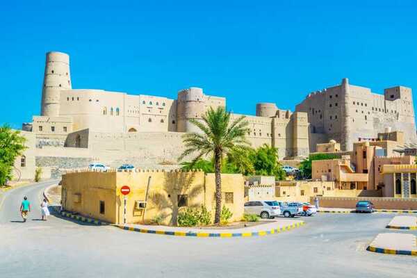 Full-Day Nizwa Muscat Tour with Audio Guiding