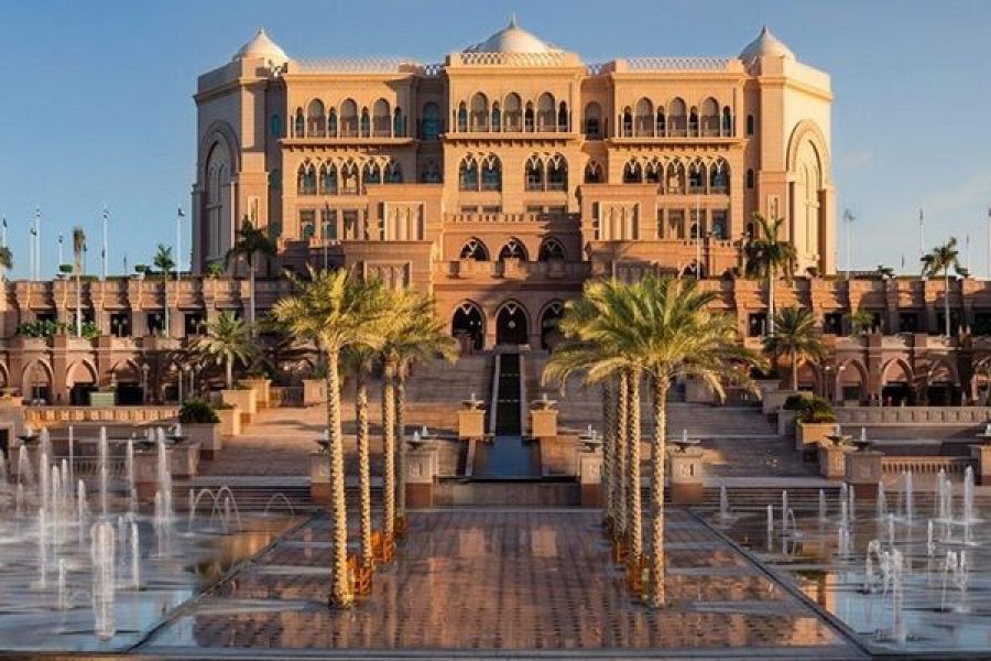 Abu Dhabi Mosque & Lunch At Emirates Palace From Dubai
