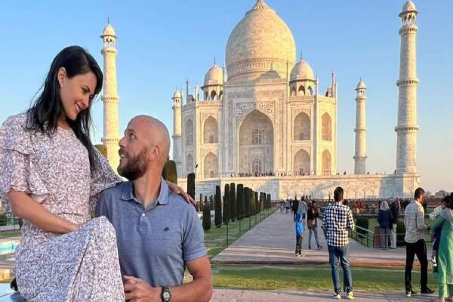 Taj Mahal Agra Fort Tour with Skip the Line Entry from Agra