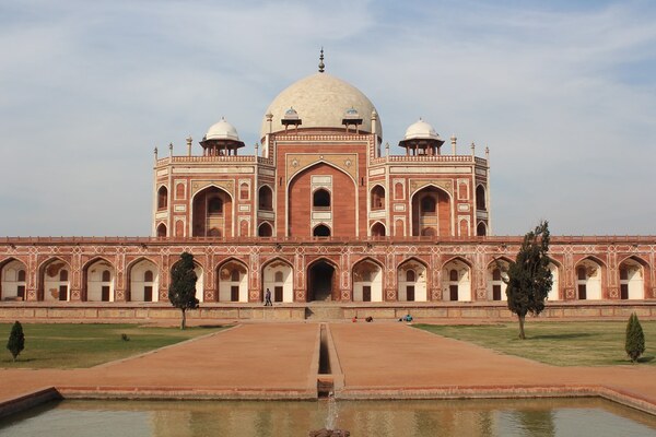 Private 2 Days Delhi & Taj Mahal Agra Tour with Transfer