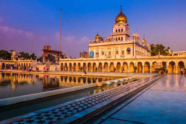 From Delhi: Guided Layover Delhi City Highlights Tour