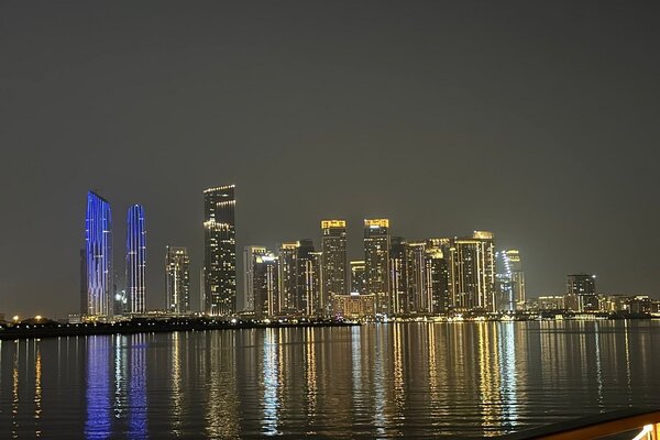 Dubai Marina Dinner Cruise in a Traditional Boat