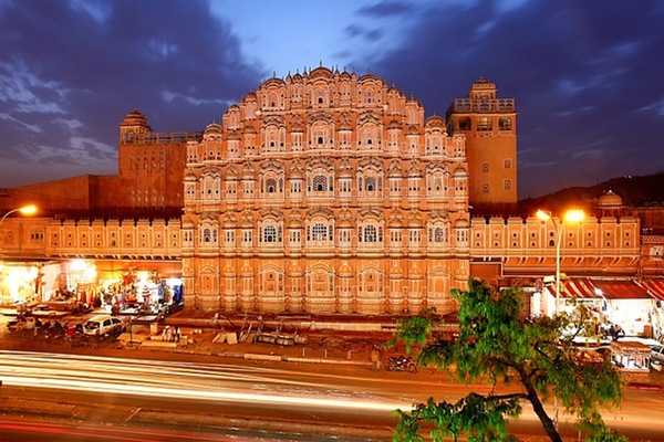 From New Delhi: Jaipur City Guided Tour with Hotel Pickup