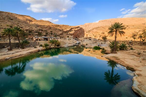 Full-Day Wadi Shab & Bimmah Sinkhole Tour From Muscat