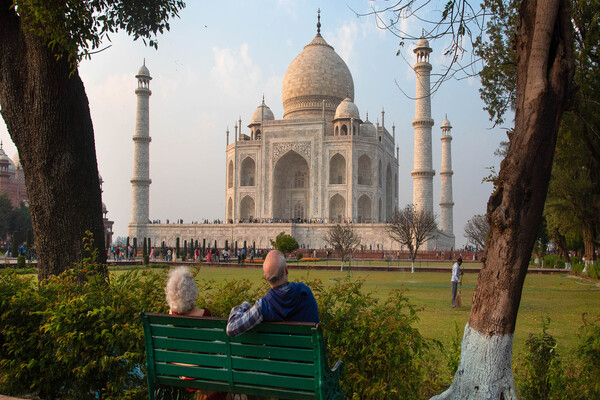 Private 2 Days Delhi & Taj Mahal Agra Tour with Transfer