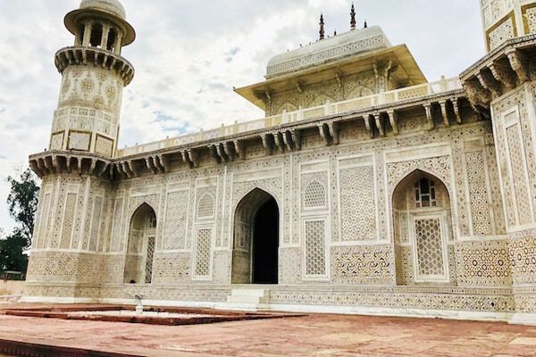 From Delhi: Private 5-Days Golden Triangle Tour with Hotels