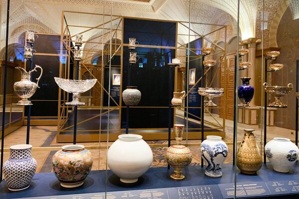 Abu Dhabi Premium Full-Day Sightseeing Tour From Dubai