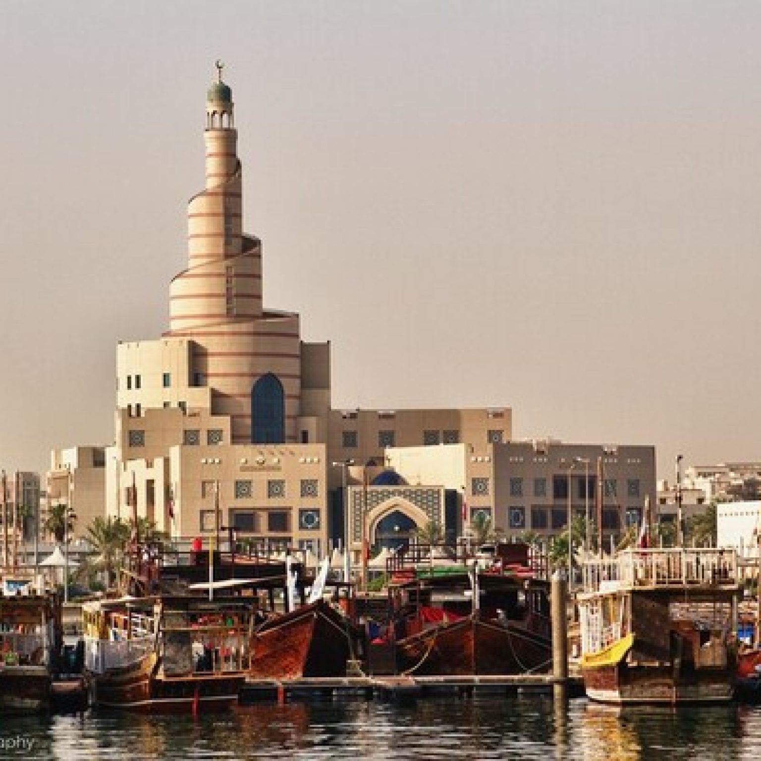 18026319786_049b163632_b