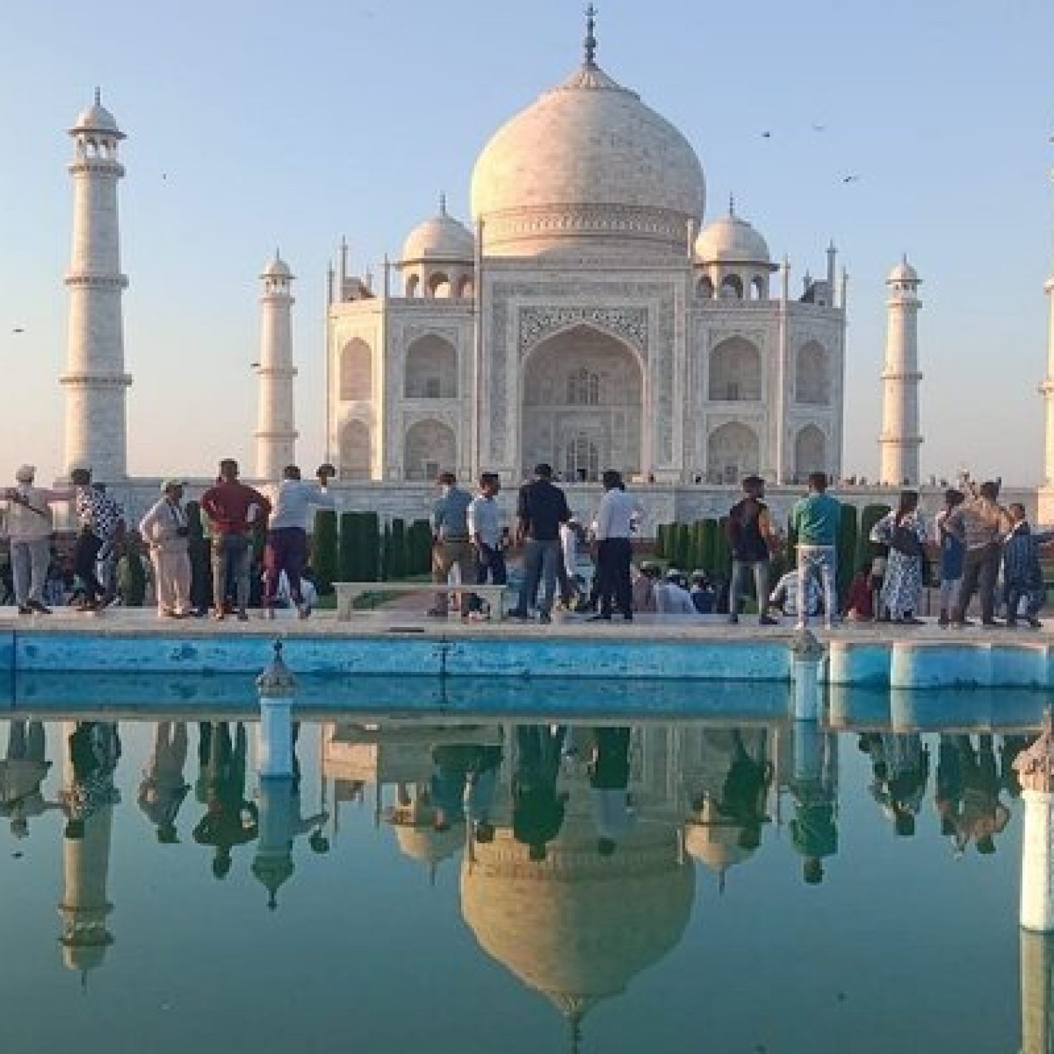 Taj Mahal GetExplore.jpg (2)