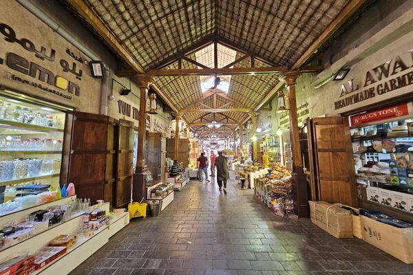 Top 15 Must-See Dubai Sightseeing Tour in a SUV