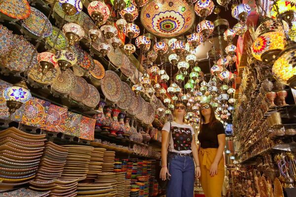 Dubai 5-Hour Tour with a Professional Photographer Guide