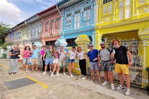 Singapore Katong Local Food and City Highlights Tour