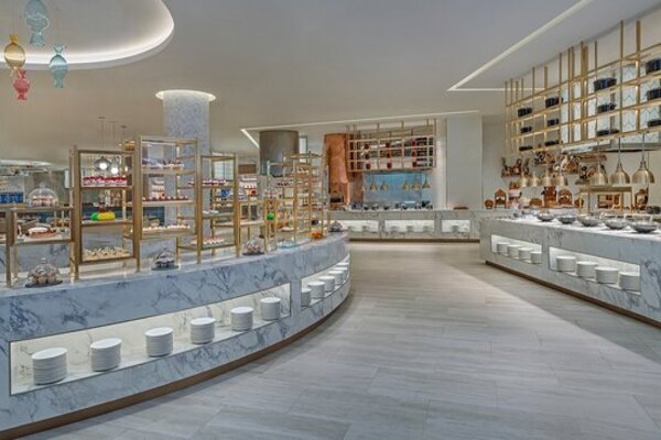 Dubai Luxury Buffet Dinner at Saffron in Atlantis the Palm