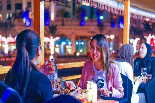 Dubai Dhow Cruise Creek Experience with Dinner