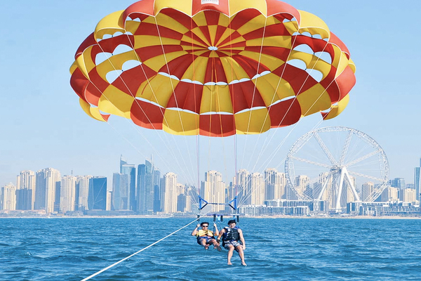 Dubai Parasailing Experience Double – 15 Minutes