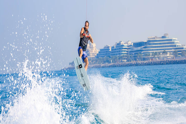 Dubai Surf High Experience One Hour Wake Board Session