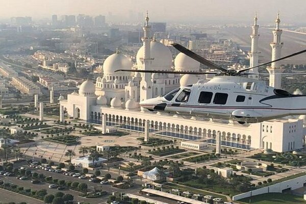 Abu Dhabi- Sightseeing Helicopter Toura
