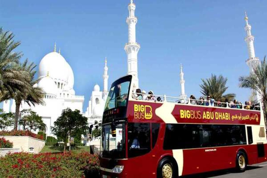 Abu Dhabi Big Bus Hop-On Hop-Off Sightseeing Tour