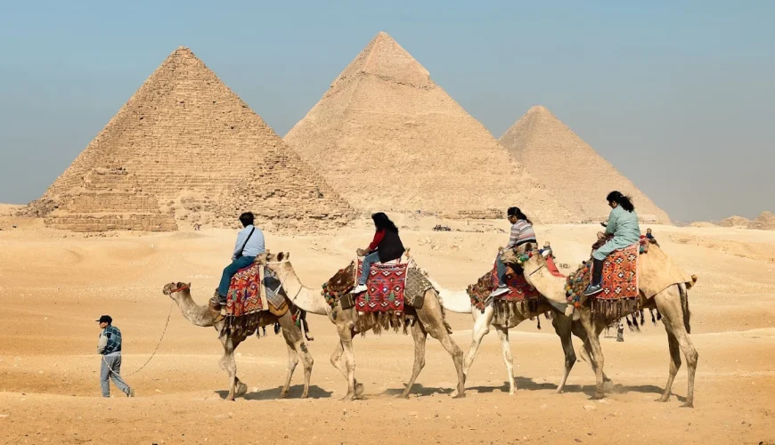 Pyramid of Giza tour